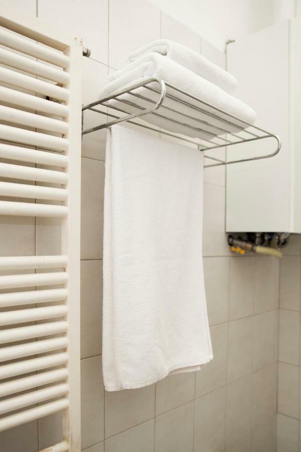 Tourist House Bologna - Fringe - Self Check-In Apartment Luaran gambar